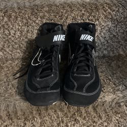 Size 9.5 Brand Nike