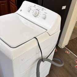 GE Washer/dryer 