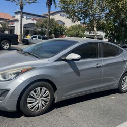 2016 Hyundai Elantra 