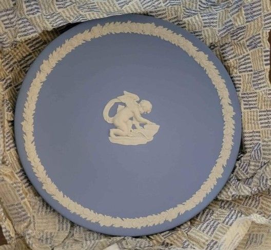 Vintage Wedgewood blue plate cupid/angel  jasperware NEW in box...mothers day gift