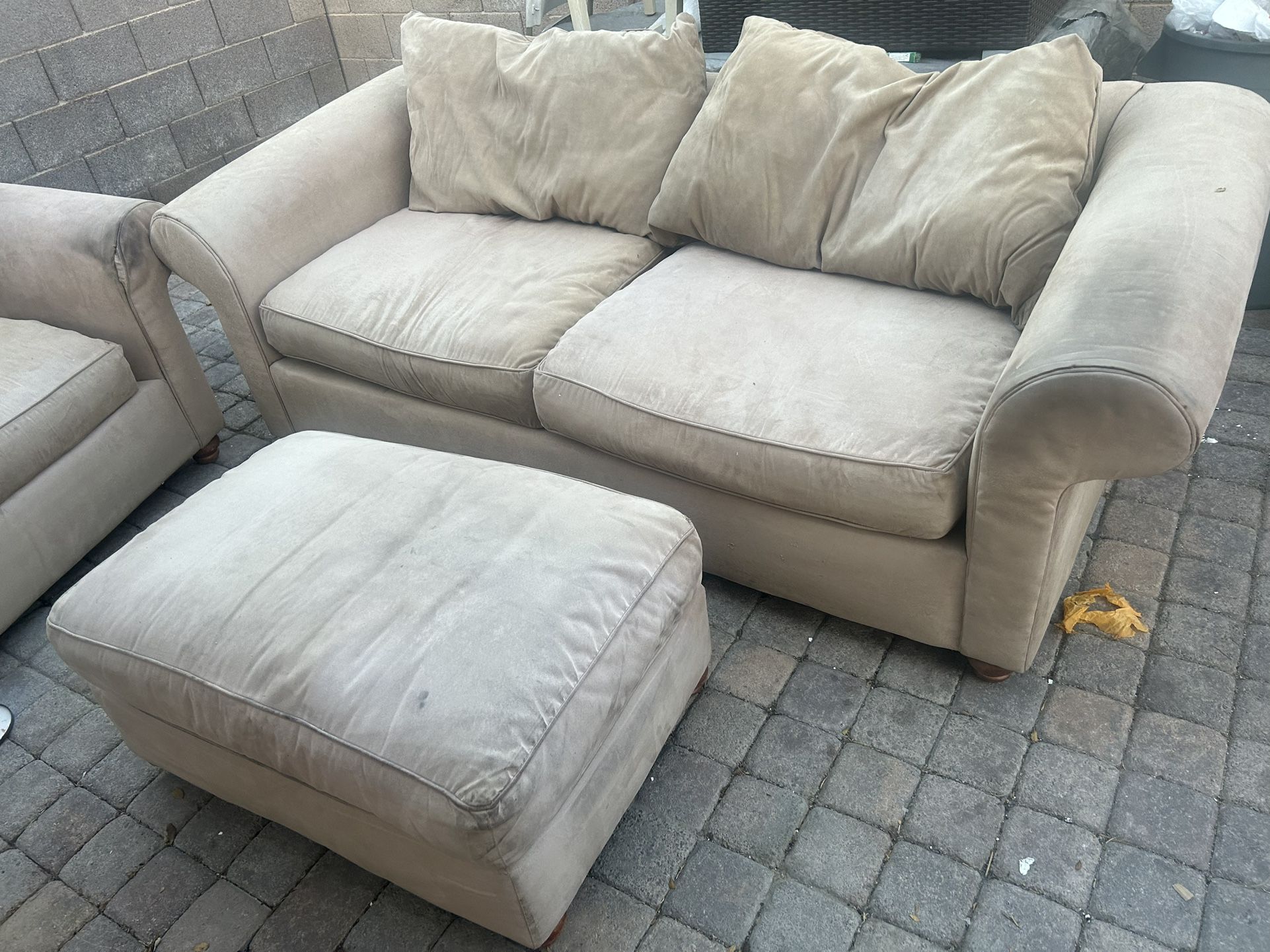 Free Couches for Sale in Las Vegas NV OfferUp Free Couches for Sale in Las Vegas NV OfferUp