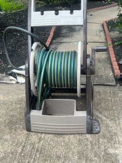 Cart with reel hose 20$
