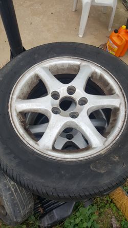 Volvo wheels and tires