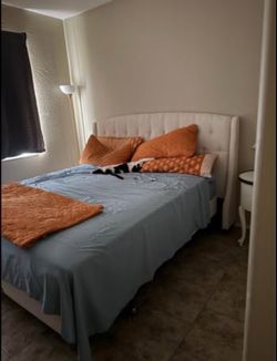 King size bed, Tufted Wingback, headboard and frame