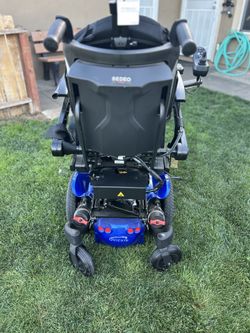 Q500 M power wheelchair