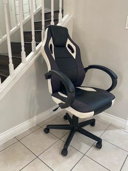 Gaming chair very comfortable