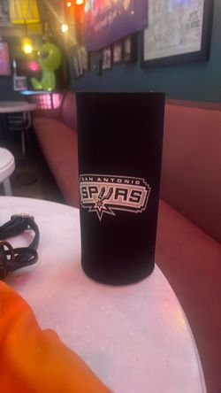 Spurs beer or cold drink holder