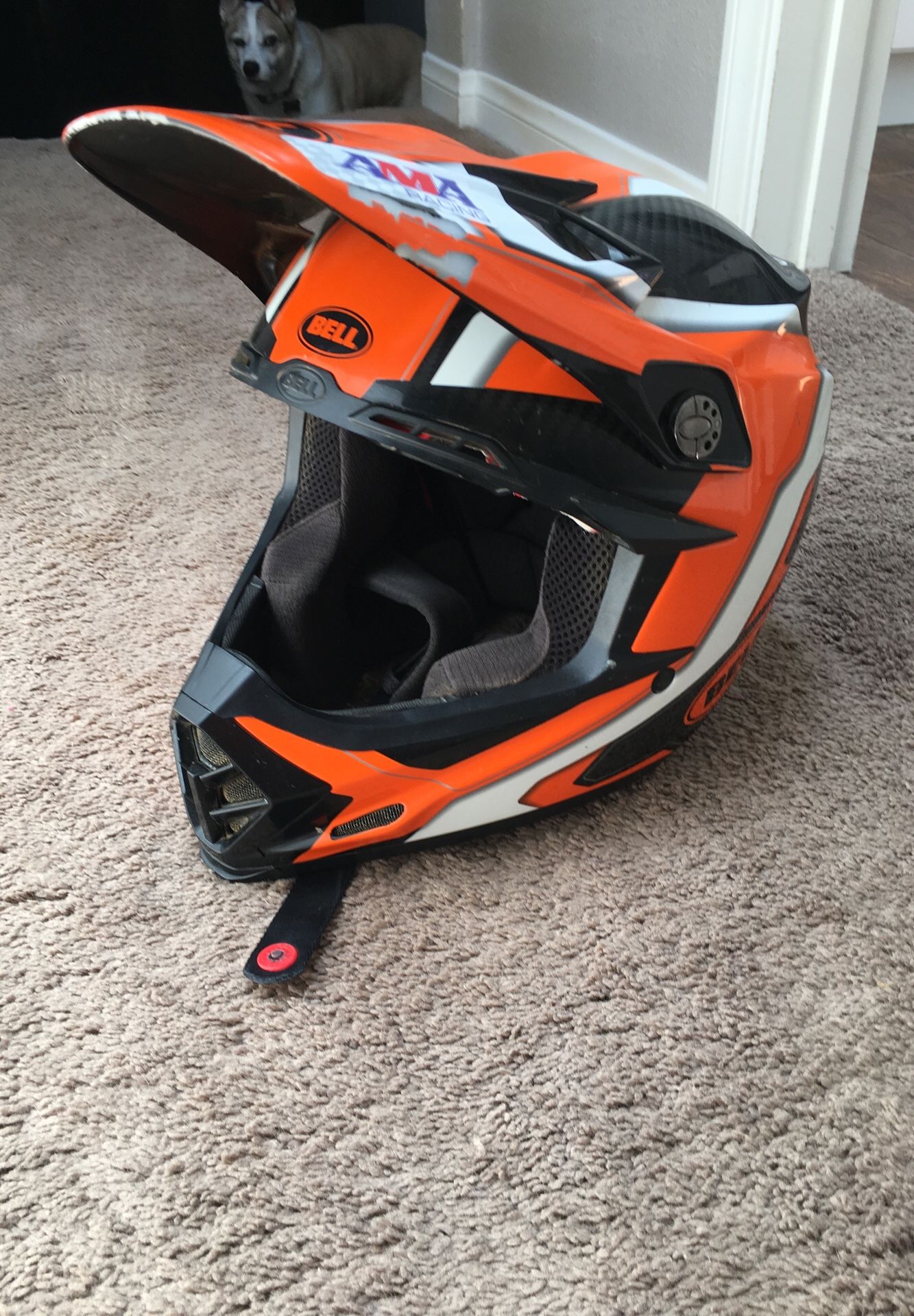 Bell moto 8 helmet