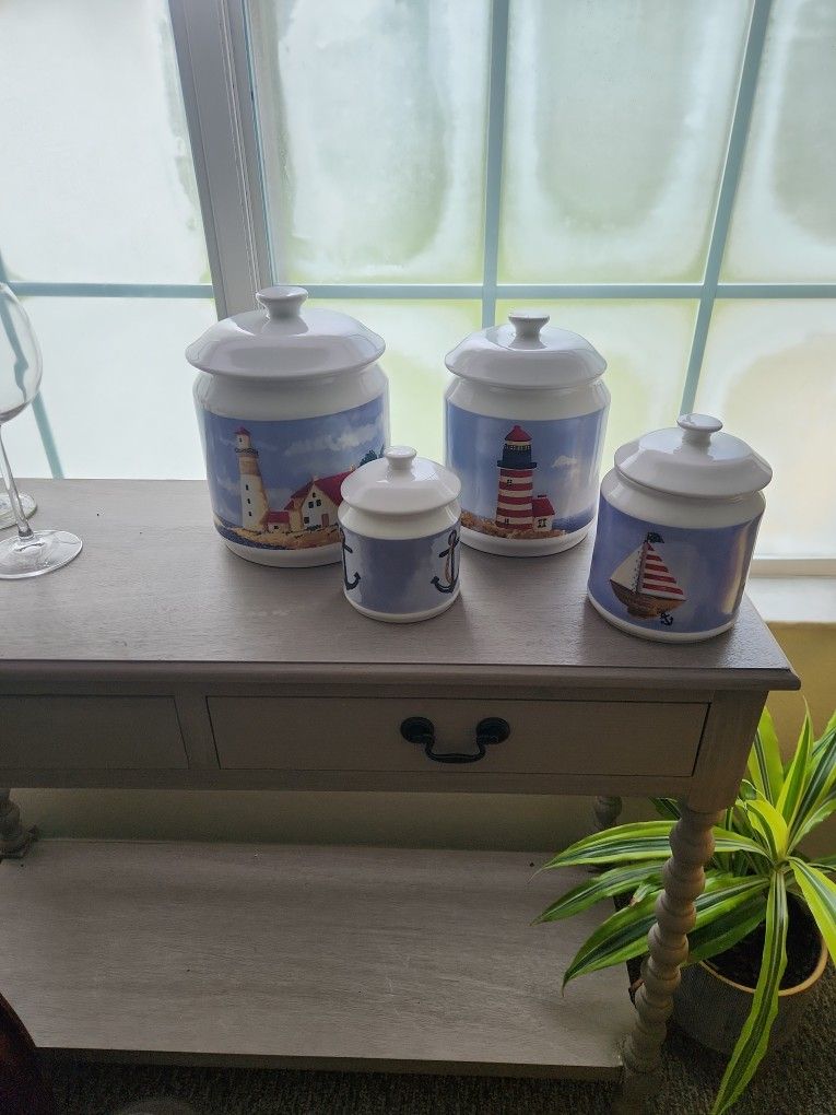 Thomson 4 Pieces Set. Lighthouse