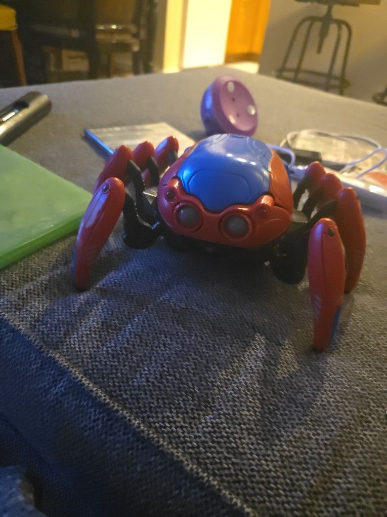 Spiderman Robot From Disney Land