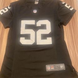 Raiders Jersey Size Medium.                                    1