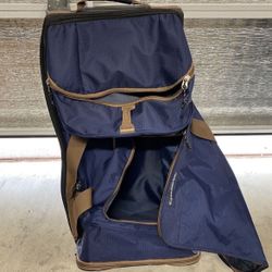 In San Marcos - Large Duffle Bag Like New