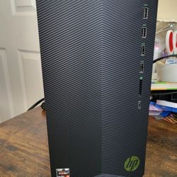 HP Pavilion Gaming, Ryzen 3-5300, Geforce GTX 1650 4gb graphic, 16gb ram, 256gb ssd. Comes with power cable, keyboard and mouse.