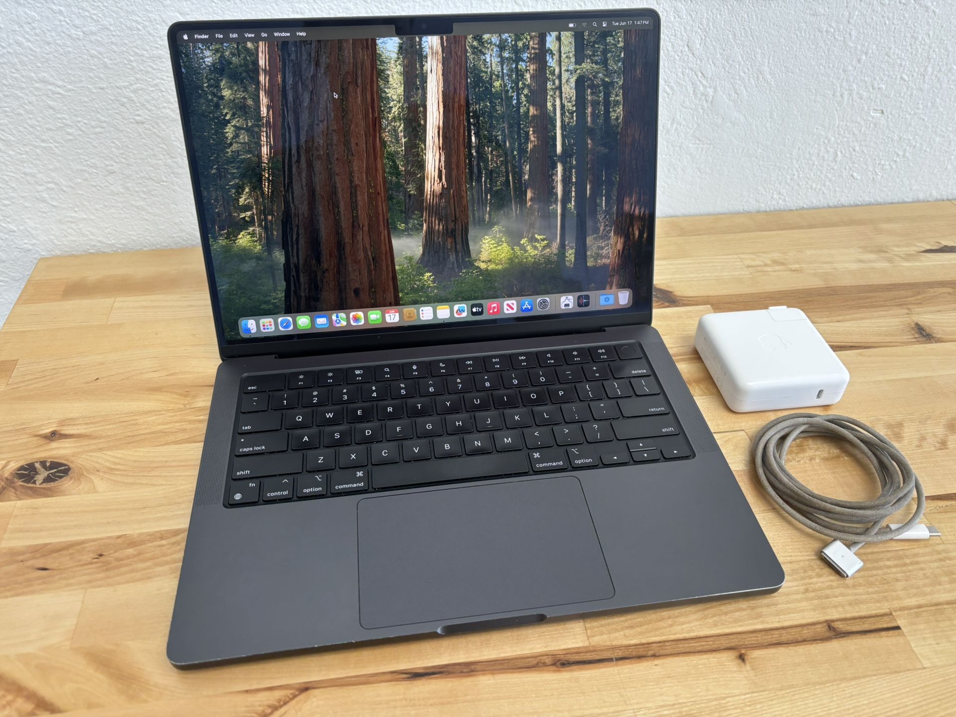 Apple MacBook Pro 14” / 2023 / M3 Max