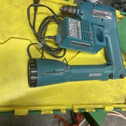 Makita drill flashlight charger battery