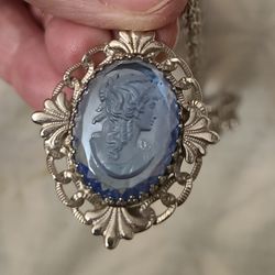 Cameo Necklace 
