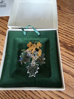 Swarovski Christmas Memories Magic Holly Leaves Ornament (contact info removed) MIB