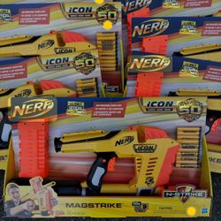 (8) Nerf MAGSTRIKE Toy Guns With Ammo 