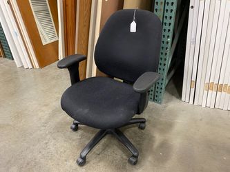 All Black Crackling Patterned Fabric Rolling Office Chair
