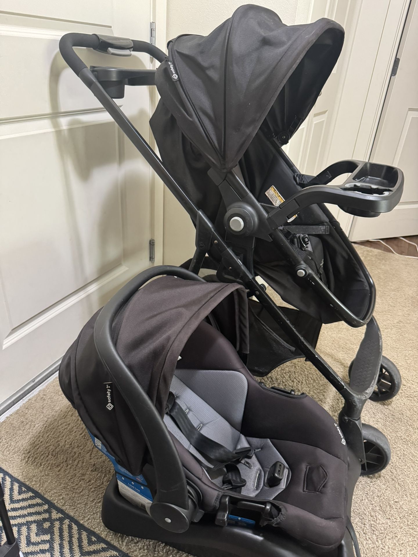 Travel System Car Seat And Stroller And Basic