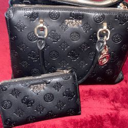 Guess Purse And Wallet 