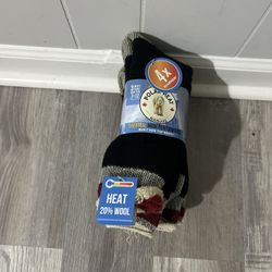 Men’s Thermal High Performance Socks. PRICED TO SELL QUICK!