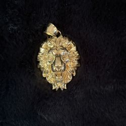 14kt Gold Pendant 