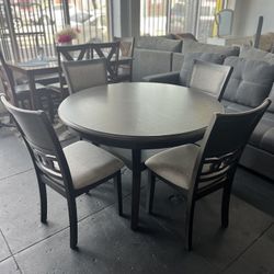 Round Dining Table Set