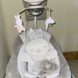 Ingenuity Inlighten Cradling Swing - Twinkle Tails - Foldable Plug-in Swing