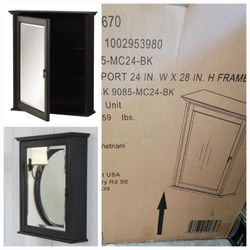 Newport 24in Framed Bathroom Medicine Cabinet (New In Box)