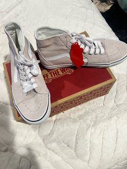 New Woman’s vans size 8.5  pink  hi Tappered