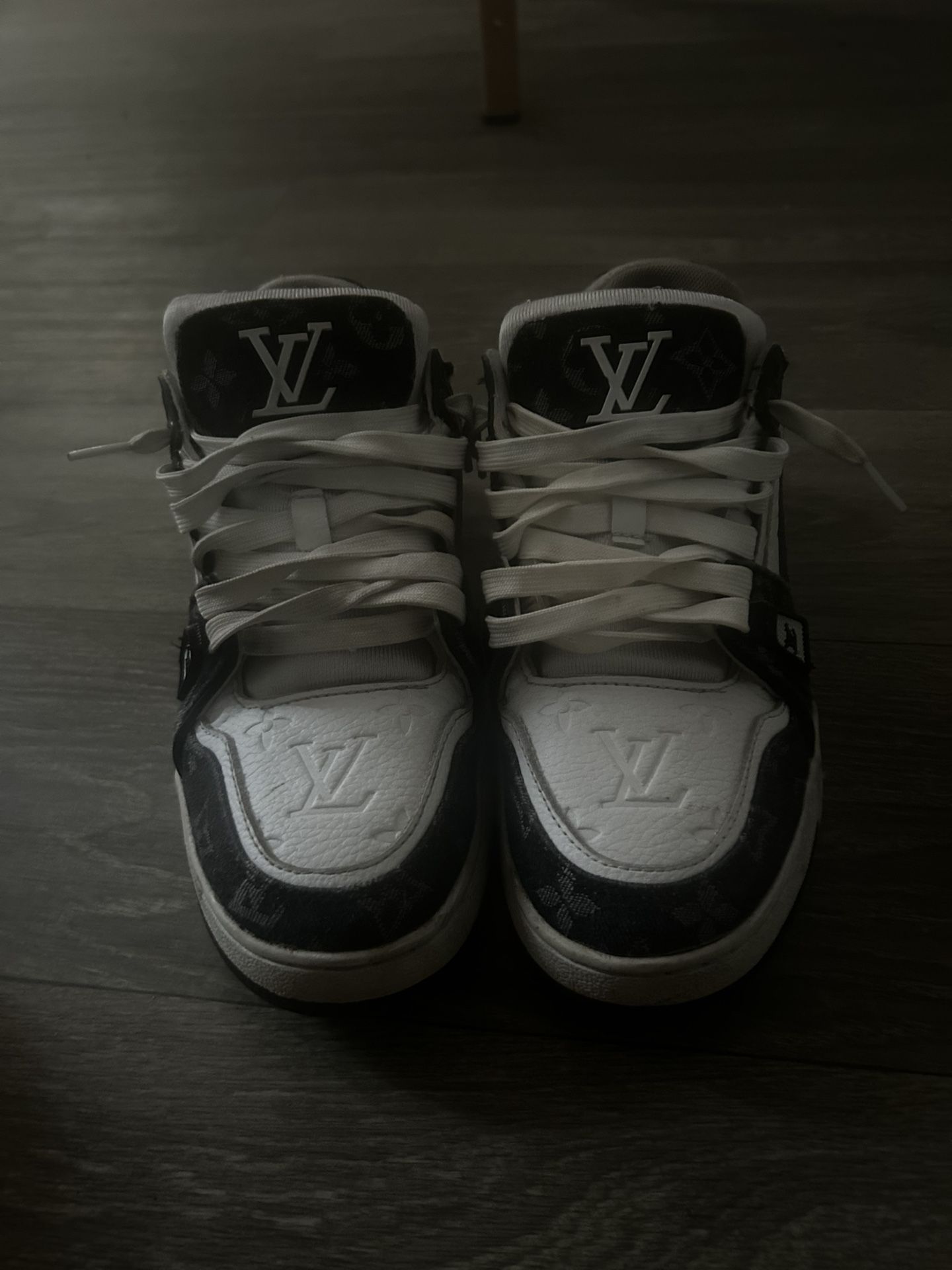 Lv Trainers