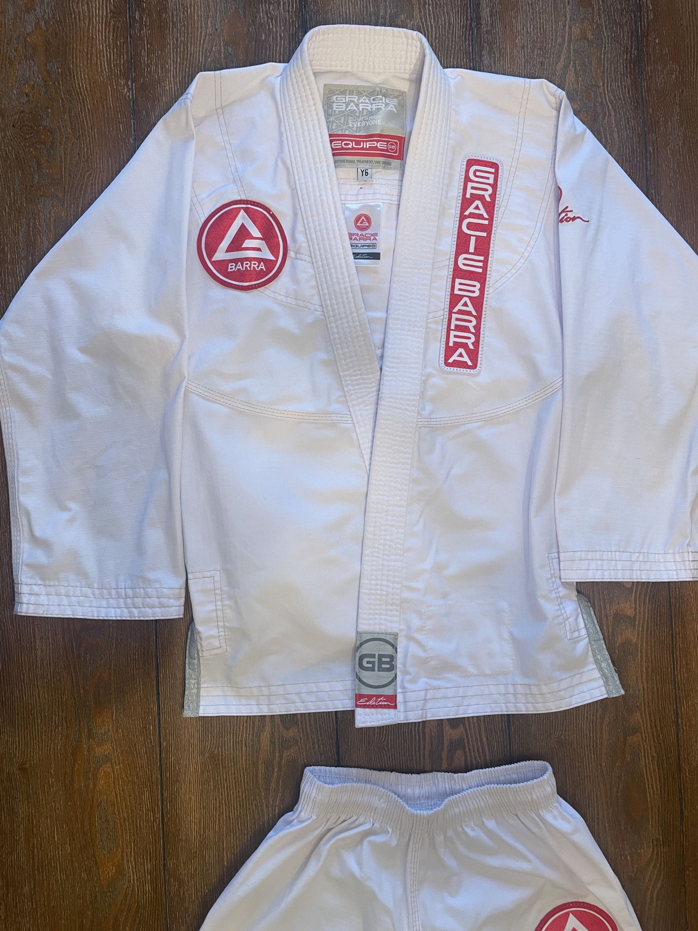 Gracie Barra Gi Y6