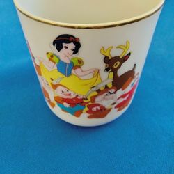 Vintage Disneyland Snow White Mug