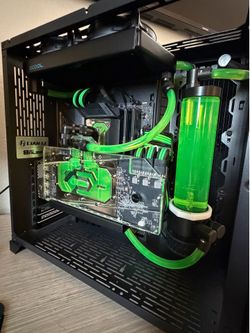 Custom Loop Gaming PC RX 7900 XTX  i714700K 32GB DDR5