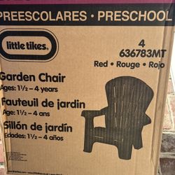Set Of 4 Outdoor Red Little Tykes Chairs NEW! 