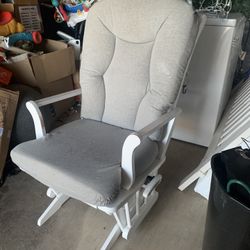 Rocking Chair w/ Ottoman