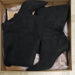 Boots Black Microsuede Over-the-knee  8M