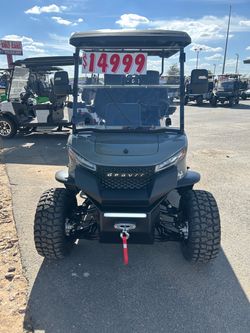 Beavrr LOGR 4P 4 passenger lithium battery golf cart
