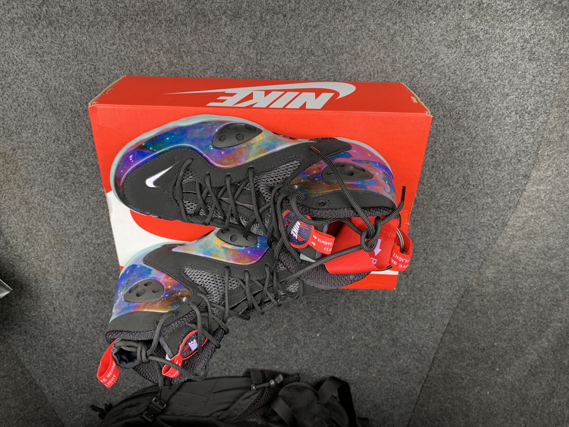 Nike Zoom Rookie Galaxy size 8 DS 100% Authentic or money back