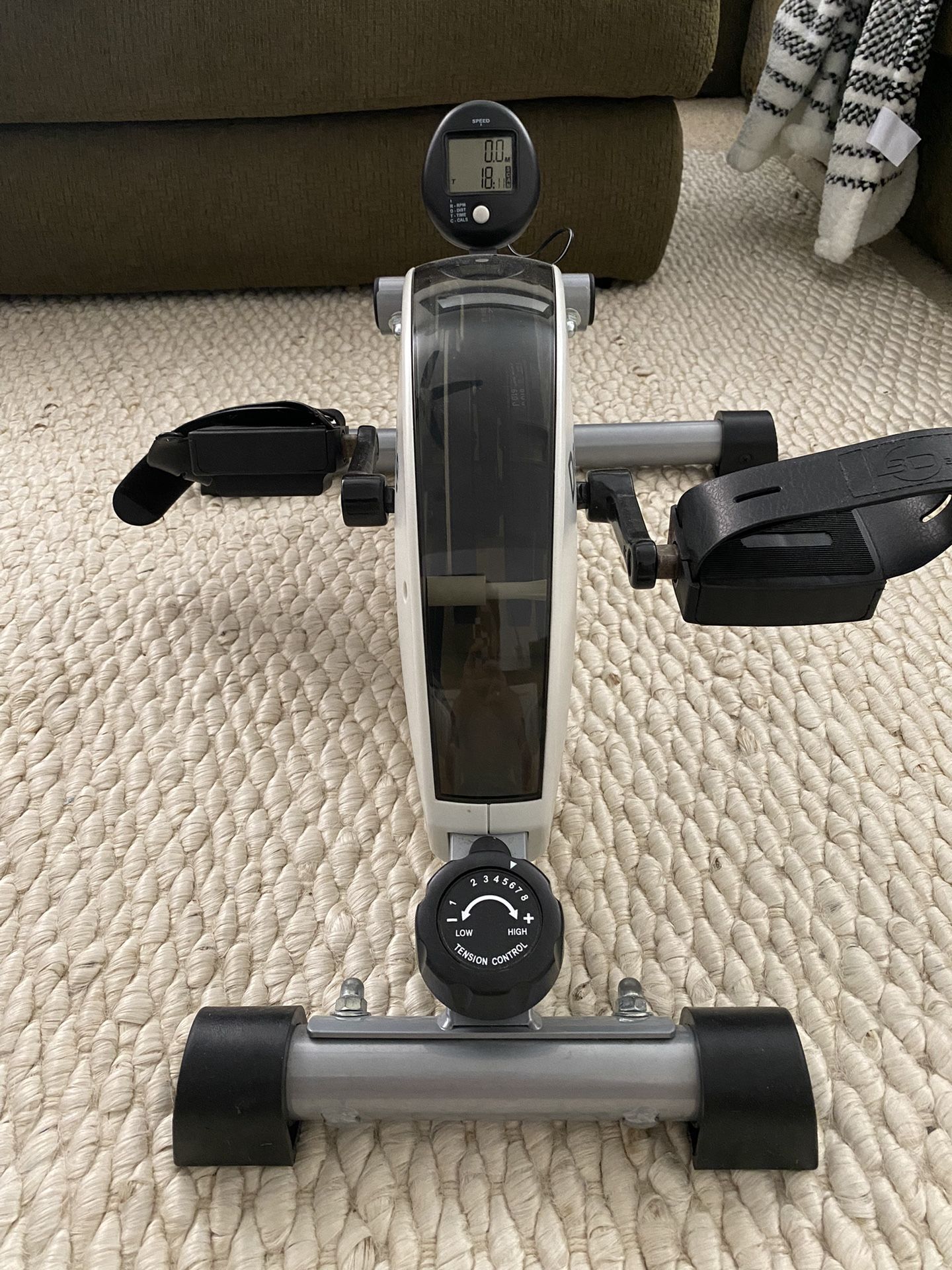 3d innovations desk cycle