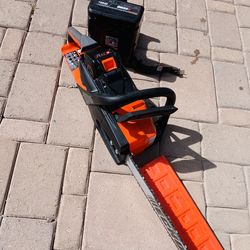 Echo chain saw in great condition only need it a couple time it's a great electric tool...with charger