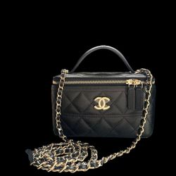 Caviar  Small Case Bag