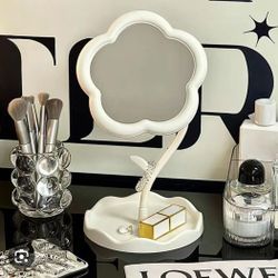 Vanity Mirror  Shaped Like A Flower