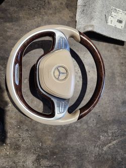 Mercedes S550 Parts