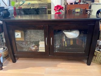 Tv stand/ cabinet with glass doors and shelves