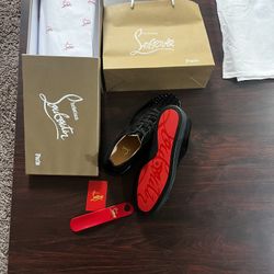 AUTHENTIC RED BOTTOMS 