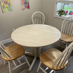 Wood Dining table with matching set of 4 chairs 