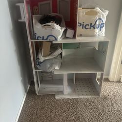 Rainbow high Doll House