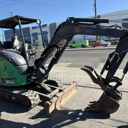2019 Deere 30G Mini Excavator